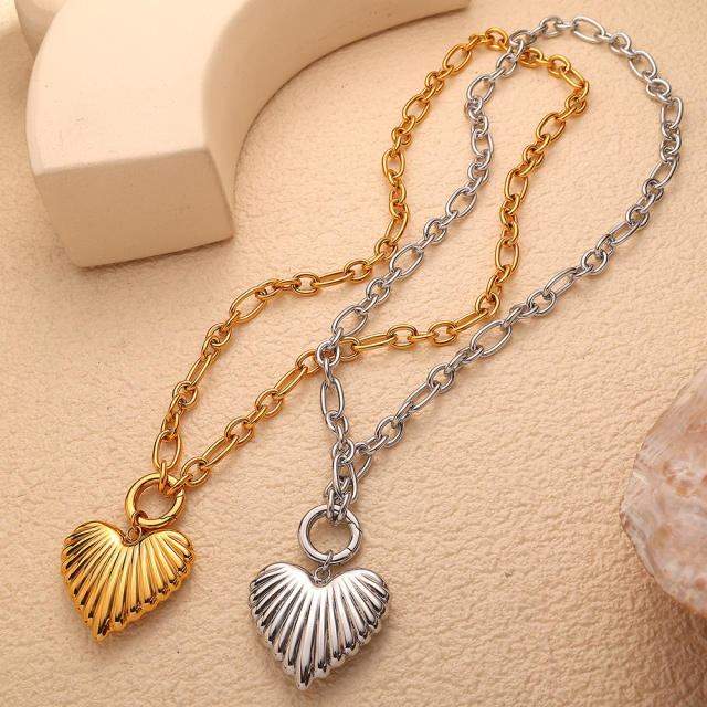 18KG chunky heart pendant stainless steel necklace