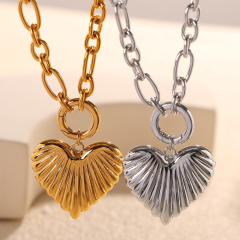 18KG chunky heart pendant stainless steel necklace