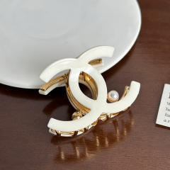 Medium-sized coil hair alloy grip clip high-grade acrylic hair claw clips