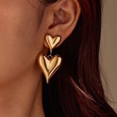 18KG chunky heart stainless steel earrings