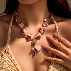Beach style pink shell beaded stainless steel conch pearl pendant necklace