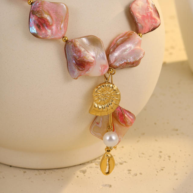 Beach style pink shell beaded stainless steel conch pearl pendant necklace