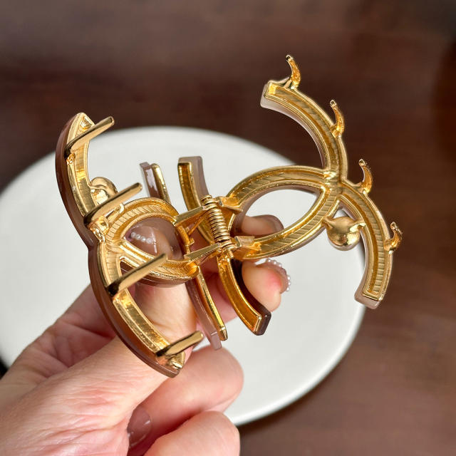 Medium-sized coil hair alloy grip clip high-grade acrylic hair claw clips