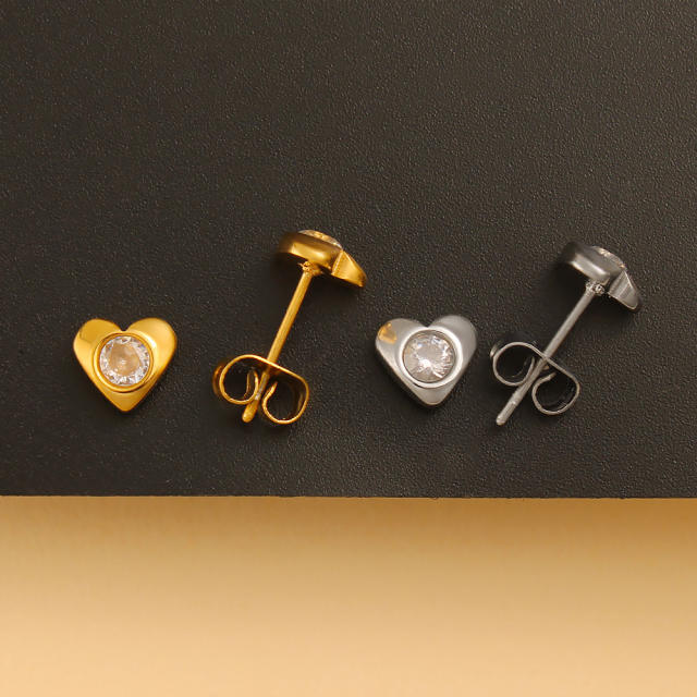 Simple diamond hearat stainless steel studs earrings