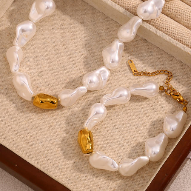 Vintage Stainless Steel Plated 18K Gold Baroque Imitation Pearl Bracelet Necklace for Women