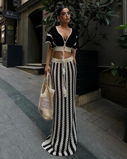 Summer Women's Sexy V-Neck Hollow Striped Knitted Women's Dress Set