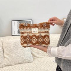 Diamond brown grid