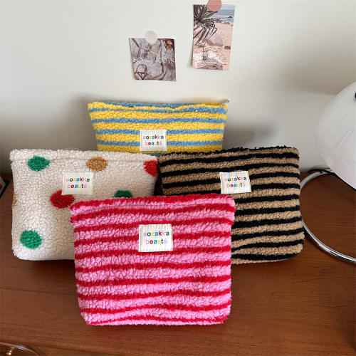 Ins style plush cosmetic bag color polka dot large capacity travel skin care cosmetics storage bag