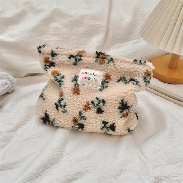 Ins style plush cosmetic bag color polka dot large capacity travel skin care cosmetics storage bag