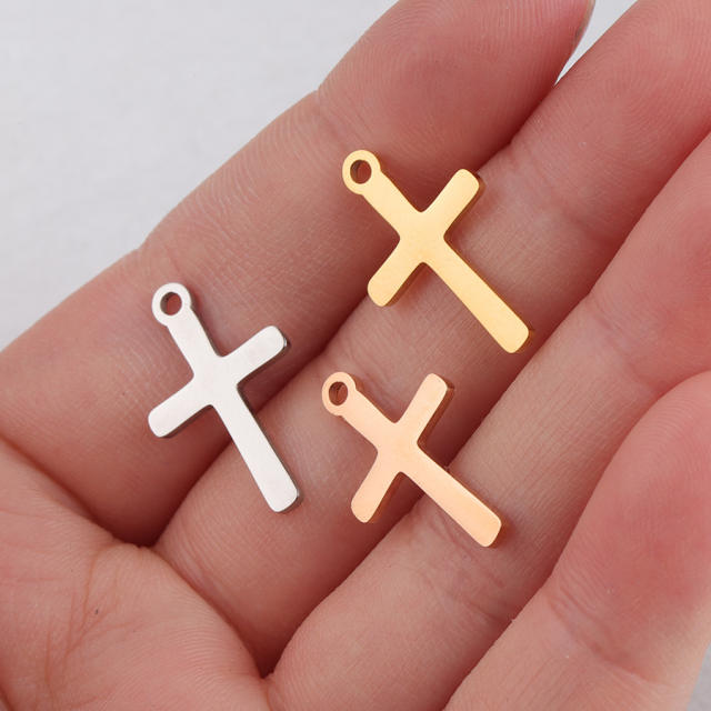 Single hole Cross small pendant Cross Charm mirror stainless steel DIY jewelry accessories 12*20mm