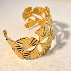18KG geometric leaf stainless steel cuff bangle
