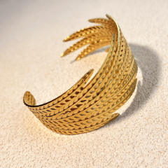 18KG geometric leaf stainless steel cuff bangle