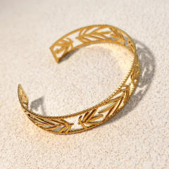 18KG geometric leaf stainless steel cuff bangle