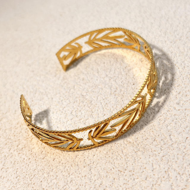 18KG geometric leaf stainless steel cuff bangle