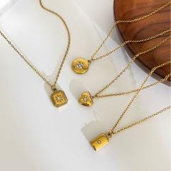 Dainty single diamond sttement heart block pendant stainless steel necklace