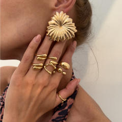 Simple metal Lava Ring Women's Instagram Scenery Surface Water Drops Holding Finger Ring Joint Ring