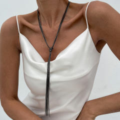 7116 black