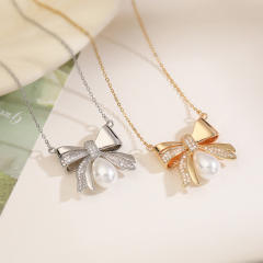Hot Sale Copper Plated 18K Gold Zircon Bow Pearl Pendant Necklace