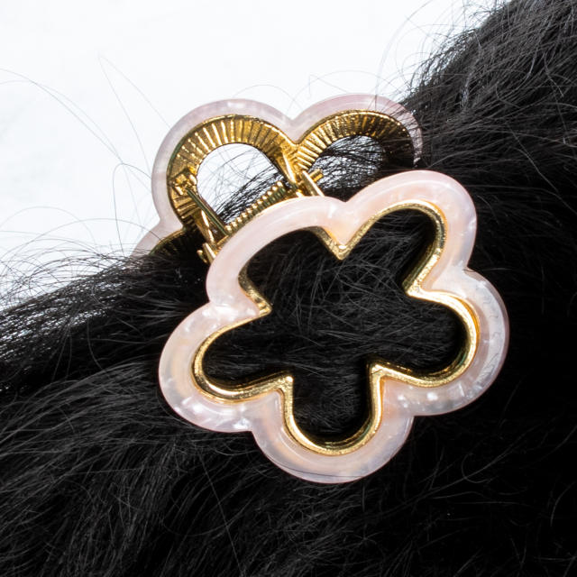 4cm small flower hollow out hair claw clips