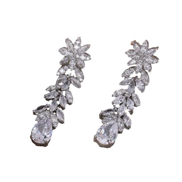 Zircon Diamond Embedded Flower Leaf Tassel Earrings Women's Artistic Baroque Court Style Earring Jewelry