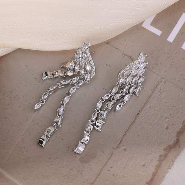 Zircon Diamond Embedded Flower Leaf Tassel Earrings Women's Artistic Baroque Court Style Earring Jewelry