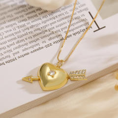 Personalized Copper Plated 18K Gold Zircon MOM Love Pendant Female necklace