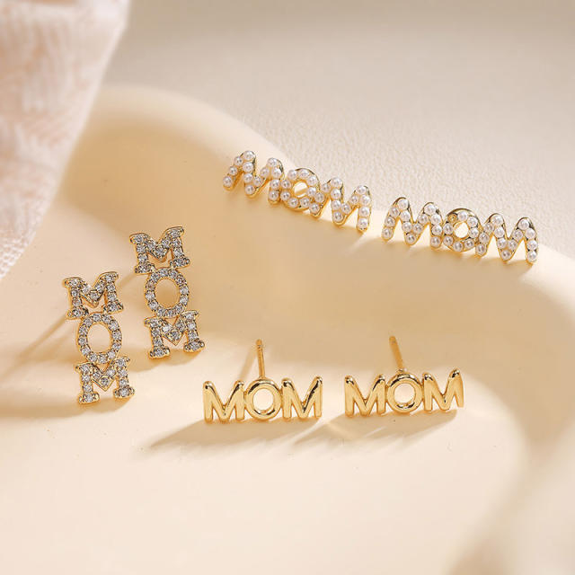Delicate mom letter diamond pearl bead copper studs earrings