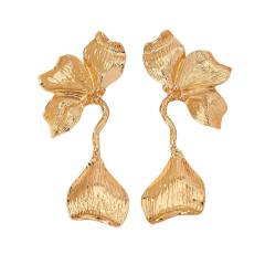 Exaggerated leaf design alloy gold earrings