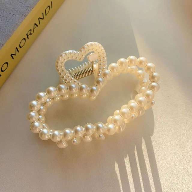 Explosive Elegant Pearl Grab Clip Women's Summer large hair claw clips
