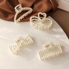 Explosive Elegant Pearl Grab Clip Women's Summer large hair claw clips