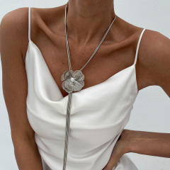 Personality stereo metal flower long necklace tassel necklace