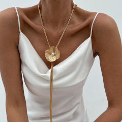 Personality stereo metal flower long necklace tassel necklace