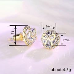 Sweet round shape diamond studs earrings with bow