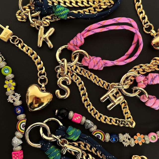Hot selling 26 bubble letters initial letter bag buckle bag hanging ornaments bag charms