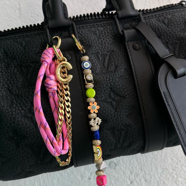 Hot selling 26 bubble letters initial letter bag buckle bag hanging ornaments bag charms