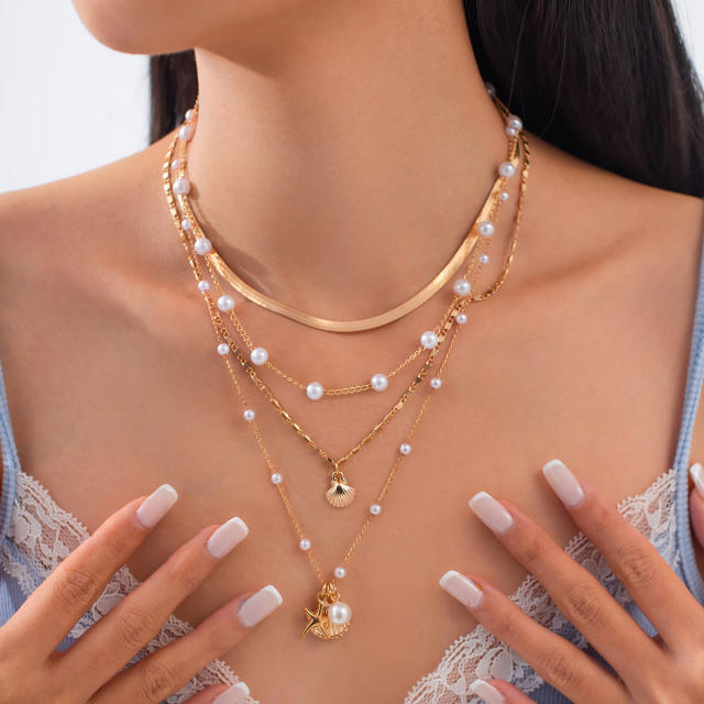 Holiday beach trend imitation pearl bead starfish pendant layer necklace