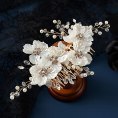 Korean fashion white shell flower handmade hair combs for bridal