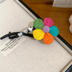 Small fresh raffia woven flower hair clip