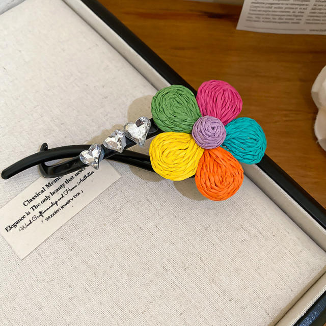 Small fresh raffia woven flower hair clip