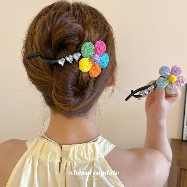 Small fresh raffia woven flower hair clip