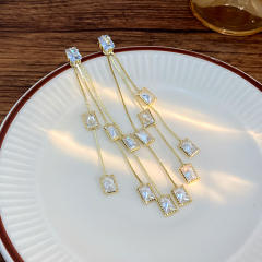 925 needle elegant tassel diamond earrings