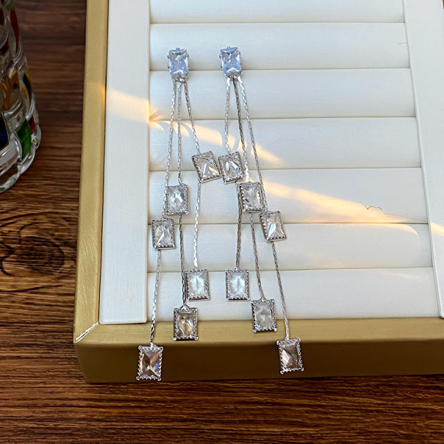 925 needle elegant tassel diamond earrings