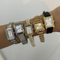 Luxury stainless steel band quartz watch for women