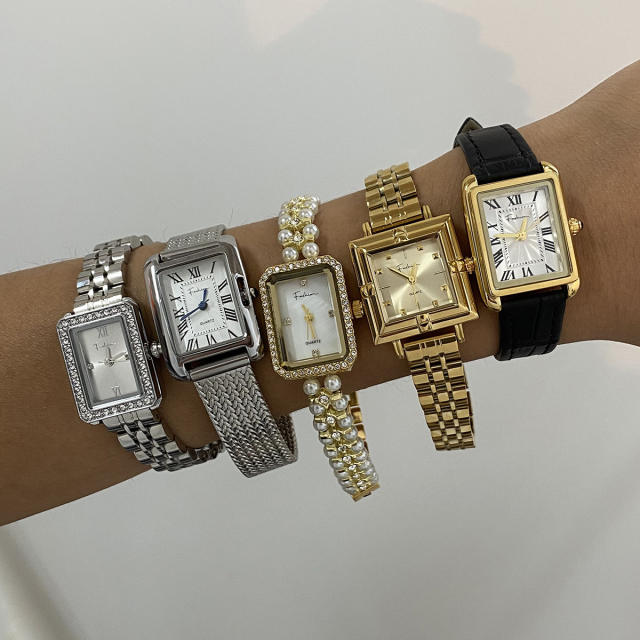 Luxury stainless steel band quartz watch for women