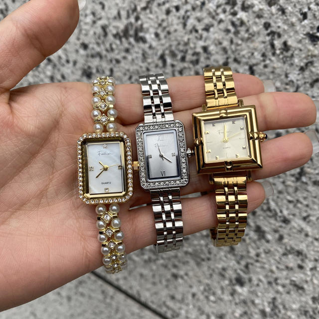 Luxury stainless steel band quartz watch for women