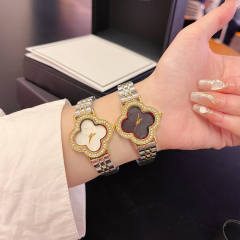 New four-leaf clover star full diamond dial fashion ladies steel band watch