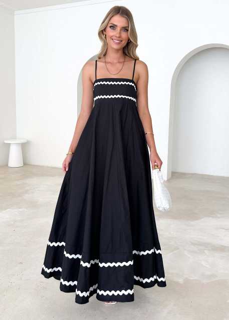 Women's summer new fashion temperament long lace stitching tea break sling dress