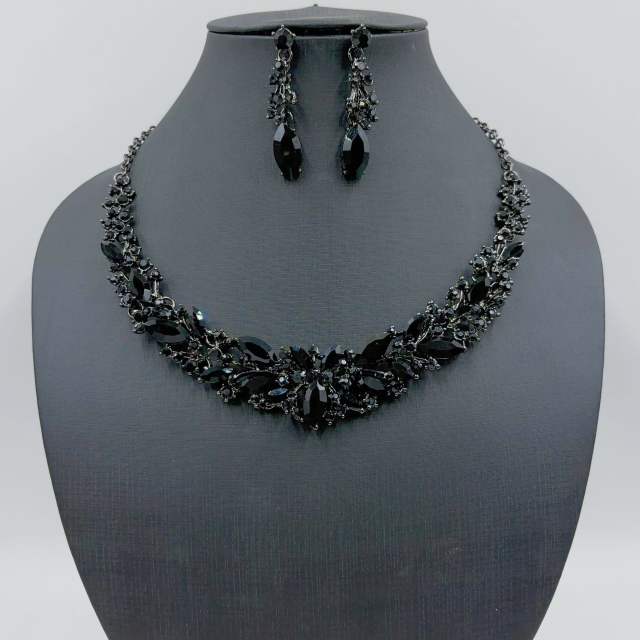 European American necklace earrings two-piece flower bride retro high-end design suit