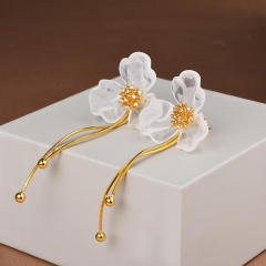 Elegant white acrylic petal flower copper tassel earrings