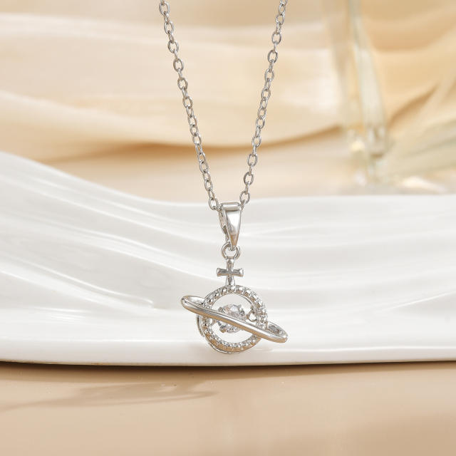 Korean Style Smart rotatable diamond flower crown pendant Necklace stainless steel chain necklace